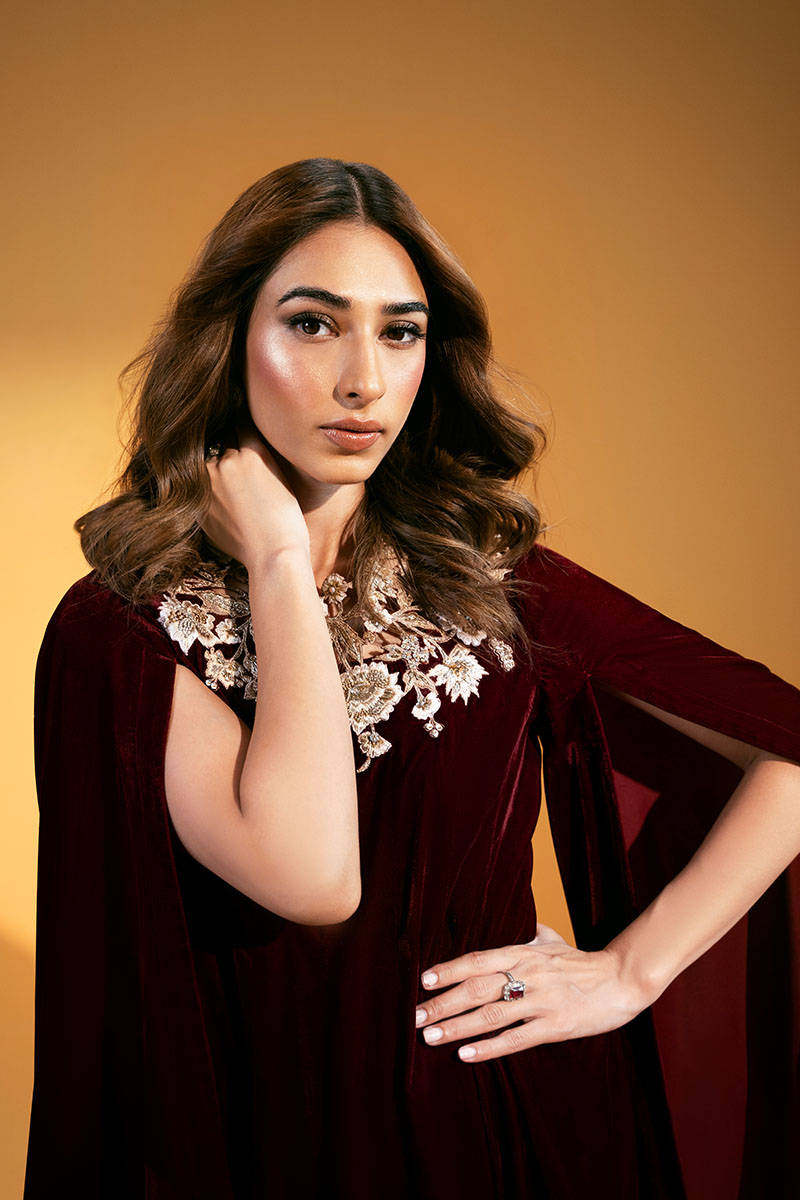 Verina Crimson