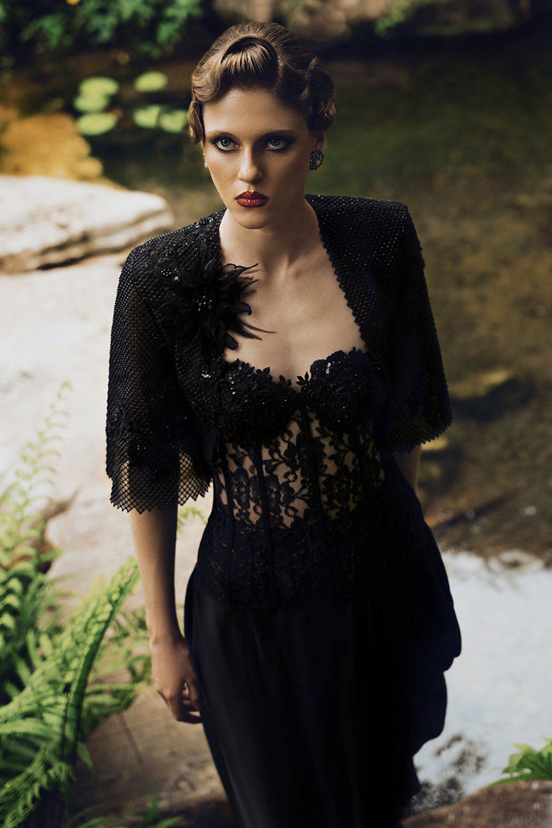 Black Sarong Rose
